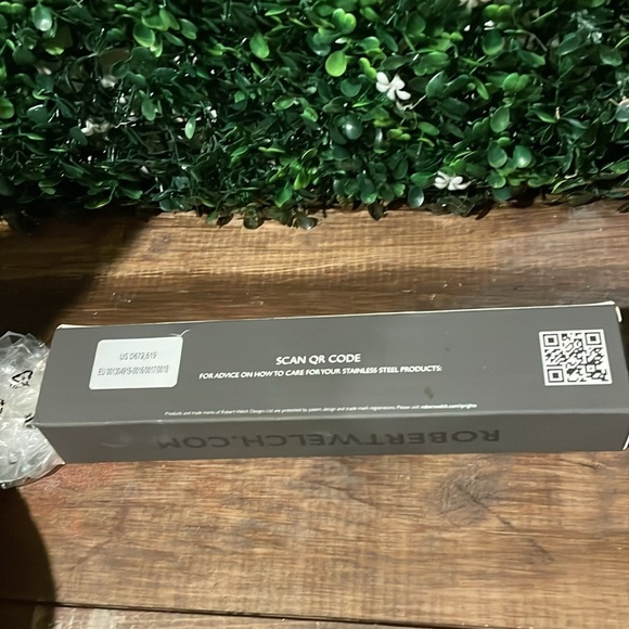 Robert Welch Stainless Steel Cutlery Set - Picture 5 of 6